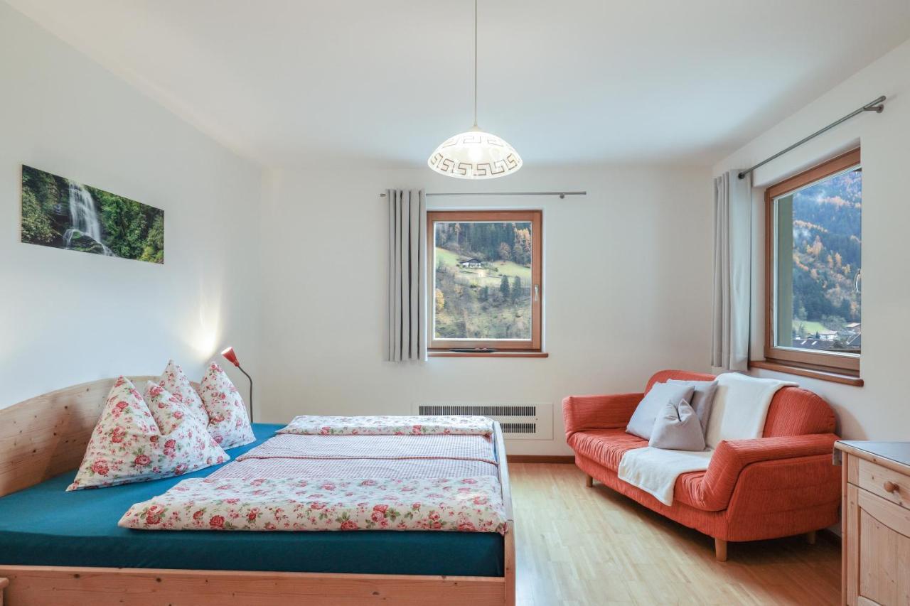 Kelderer Hof - Appartment Meran San Martino In Passiria  Екстериор снимка
